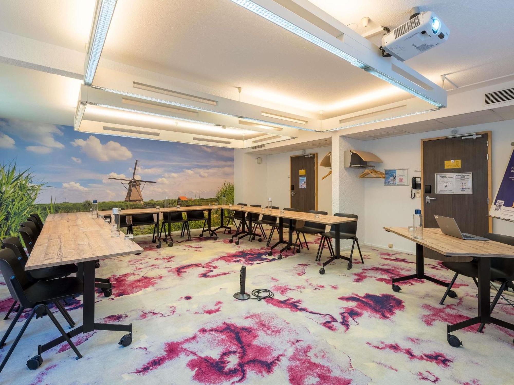 โนโวเทล ปารีส ซาแคล Hotel ซาเคลย์ ภายนอก รูปภาพ